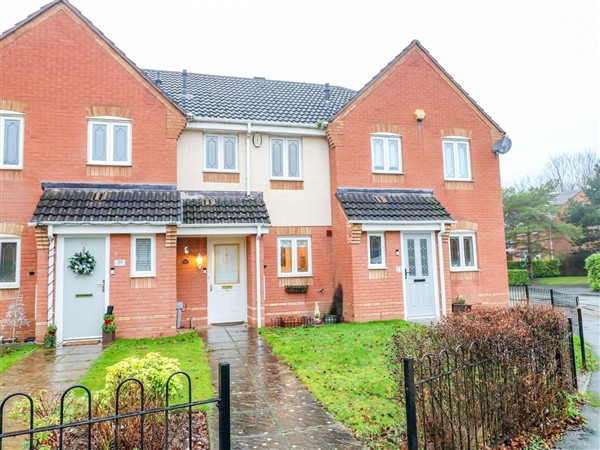 41 Lower Birches Way in Staffordshire