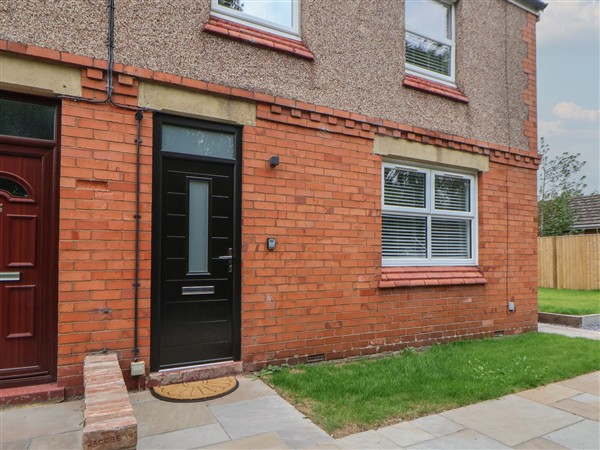5 Marsh Lane, Flint