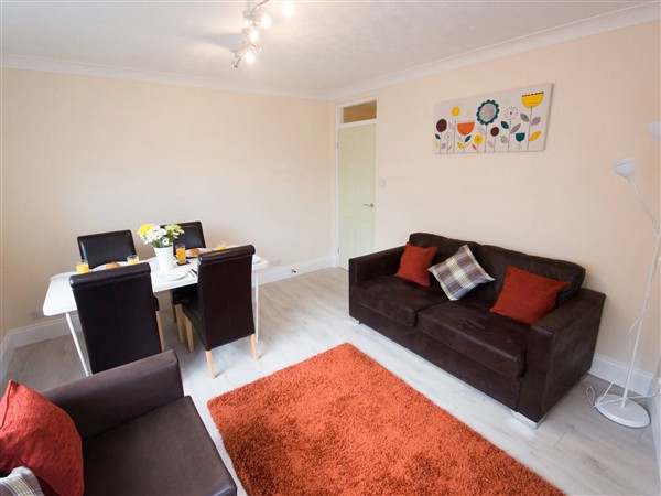 53 Hampton Road, 