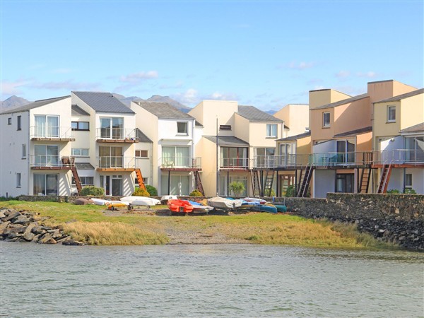58D South Snowdon in Porthmadog, Gwynedd