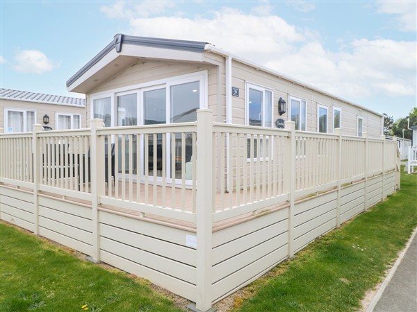 59 Cliff Field in Suffolk