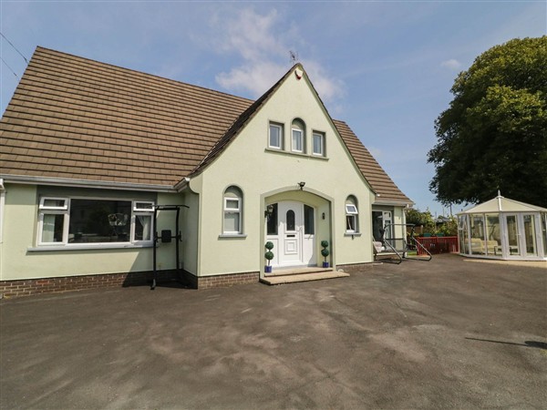 59 Nursery Avenue, 