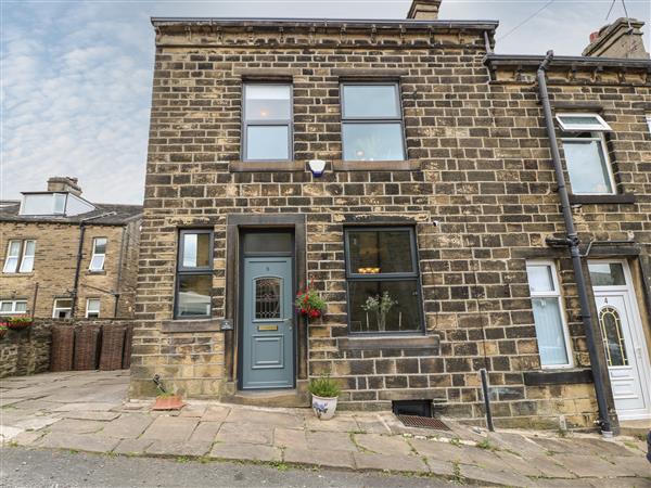 6 Green Street in West Yorkshire
