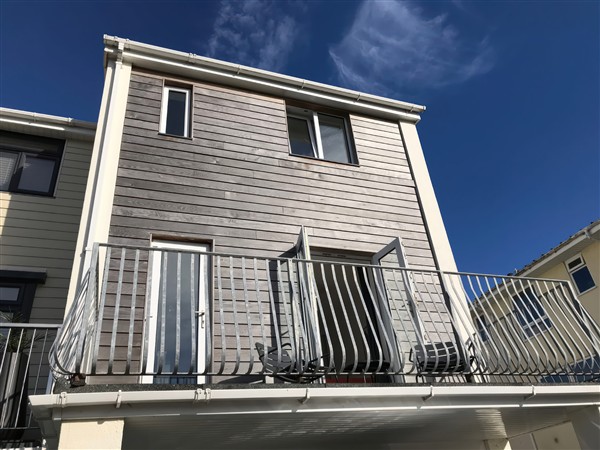 6 Inveravon in Dorset