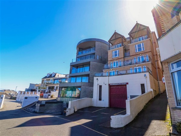 6 Wildersmouth Court Apartments in Devon