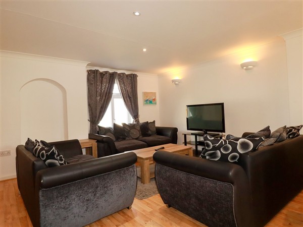 62 Golf Lodges, 
