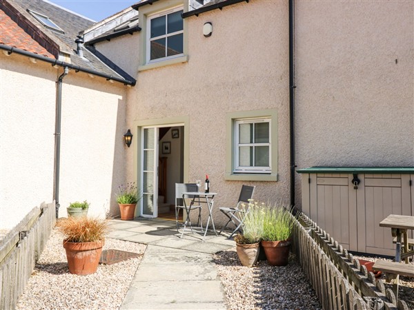 6A Pitlethie Steading - Fife