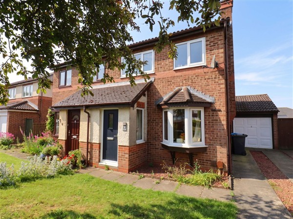 7 Crestbrooke, 