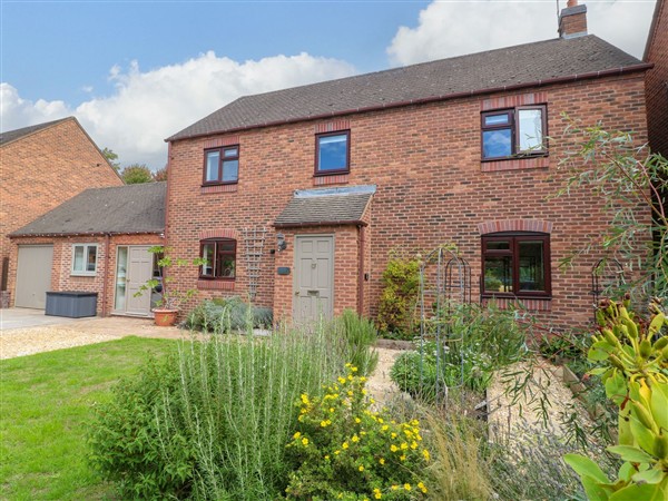7 Forge Close in Derbyshire