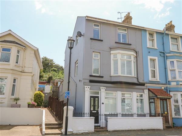 7 Hope Road - Isle of Wight