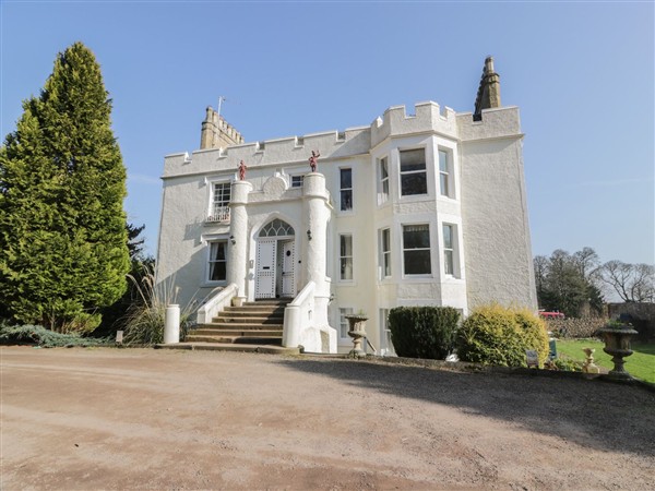 7 Press Castle, 