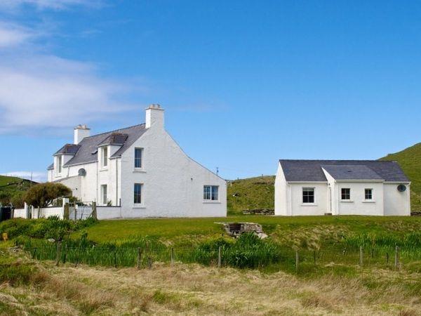 7A Ardroil in Stornoway, Isle Of Lewis