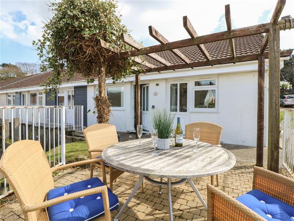 8 Munday Cottages in Yarmouth, Isle of Wight