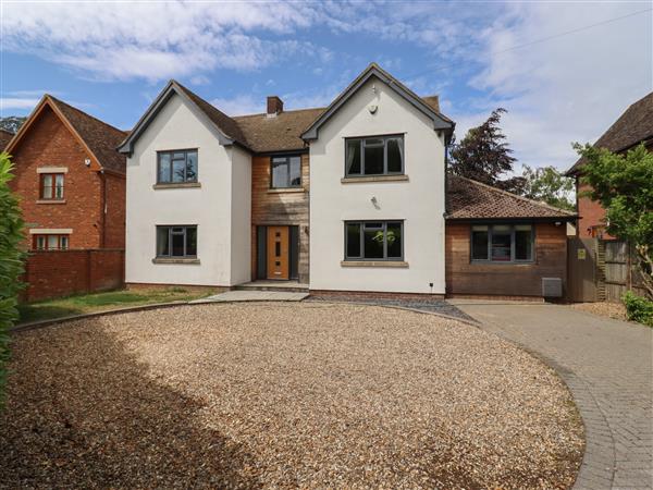 8 Newmarket Road - Hertfordshire