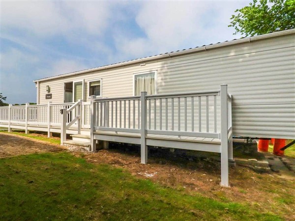 82 Hillside in Cornwall