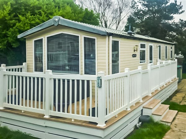86 Cader Idris, Pwllheli