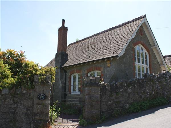 The Old School House in Lustleigh, Dartmoor - Devon