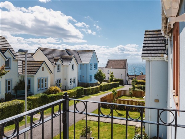 Acorn Court in Fife