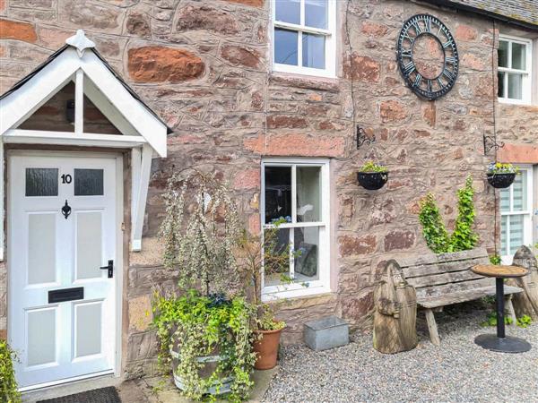 Alexander Courtyard in Inverness-Shire