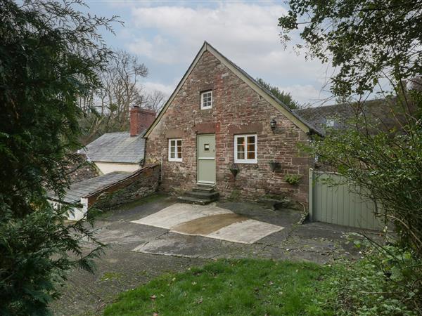 Anvil Cottage in Gatcombe near Blakeney, Gloucestershire