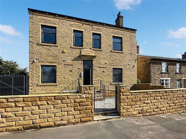 Apartment 4 in West Yorkshire