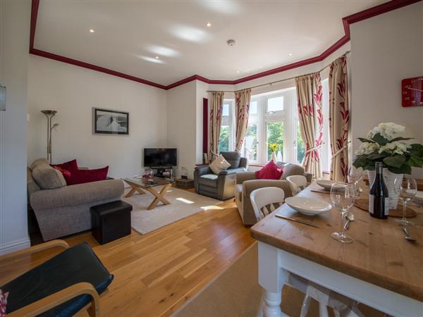 Apartment 6 in Shanklin Manor, Shanklin - Isle of Wight