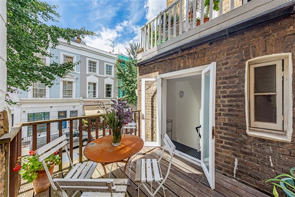 Apartment Powis, London