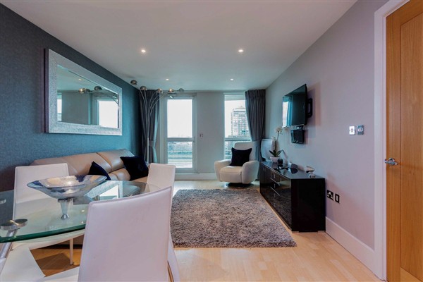 Apartment Vauxy, London
