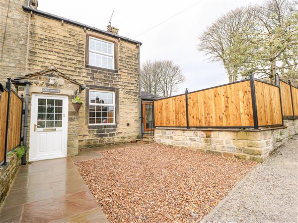 April Cottage in Cross Hills, North Yorkshire