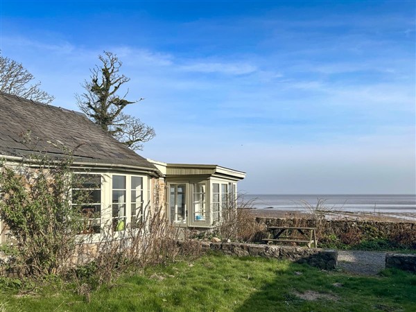 Arbigland Farm - Shore Cottage in Dumfriesshire