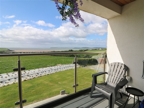 Ard Uisce @ Estuary Bliss in Wexford