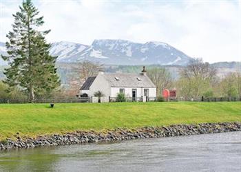 Ardlussa Cottage in Spean Bridge, Inverness-Shire