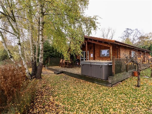 Avocet Lodge in Tattershall Lakes Country Park, Lincolnshire