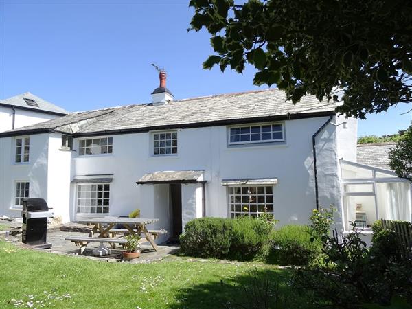 Ayr Cottage in Bossiney, North Cornwall
