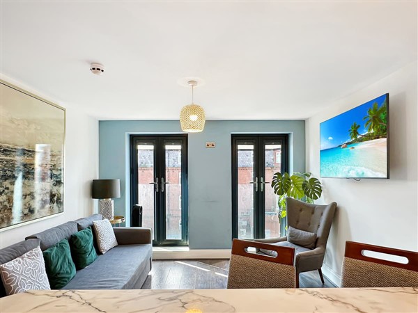 BK204 Swell, Blackpool