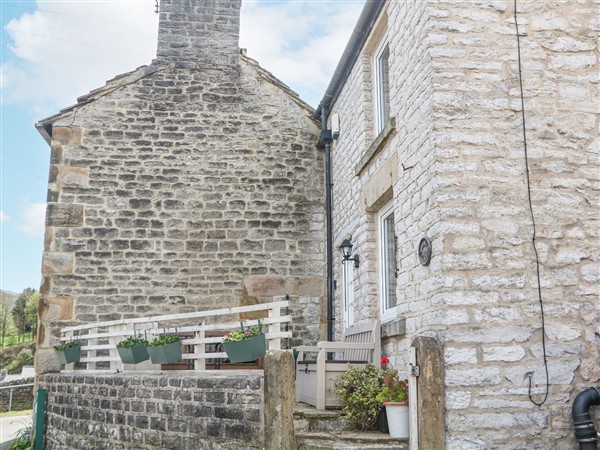 Bank Cottage in Derbyshire