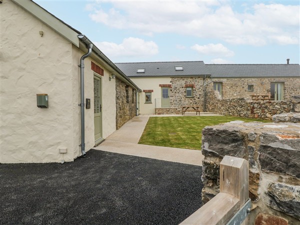 Barley Cottage in West Glamorgan