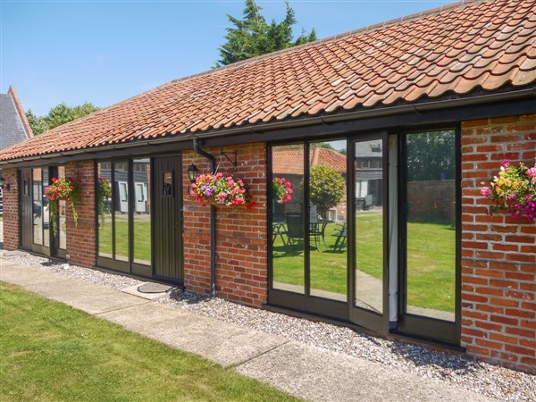 Barn Owl Lodge 3, Corton