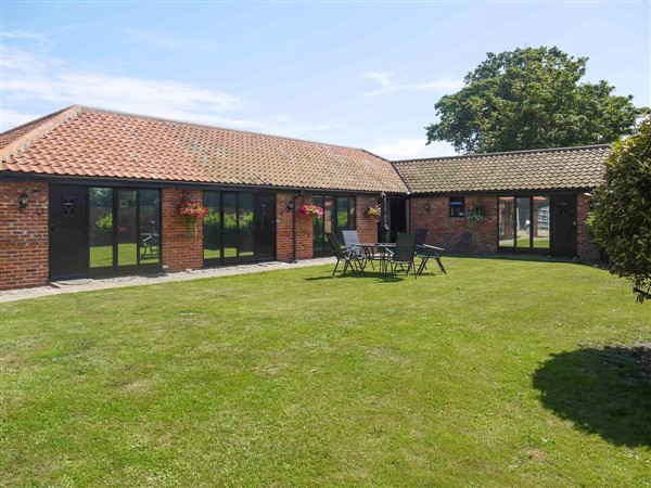 Barn Owl Lodge 4, Corton