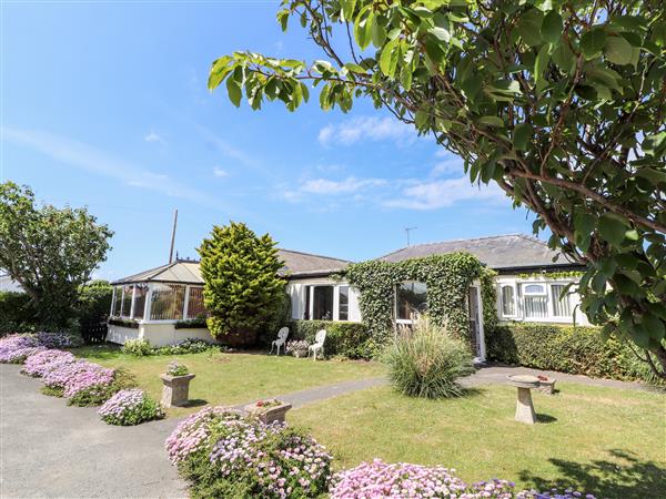 Beach Bungalow - Conwy