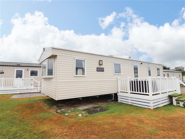 Beachcombers Barmouth Bay Holiday Park in Gwynedd