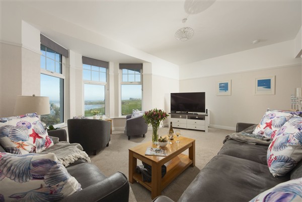 Beachside Fistral, Newquay, Cornwall