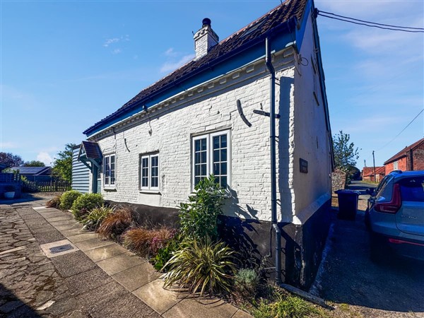 Bee Keepers Cottage in Norfolk