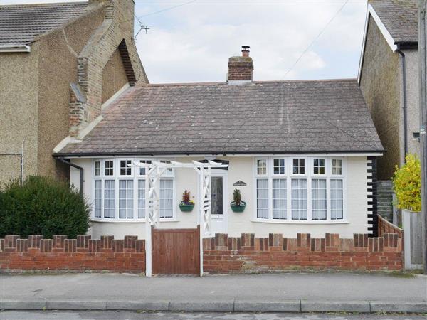 Belmont Cottage In Sheerness Isle Of Sheppey Kent Sleeps 4