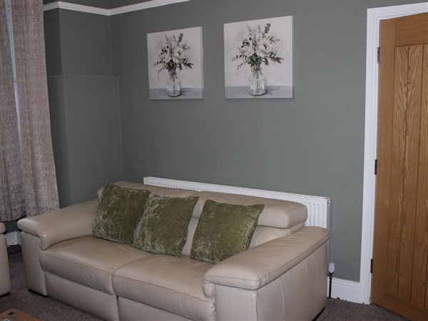 Blackburn Heights Apartment 1, 