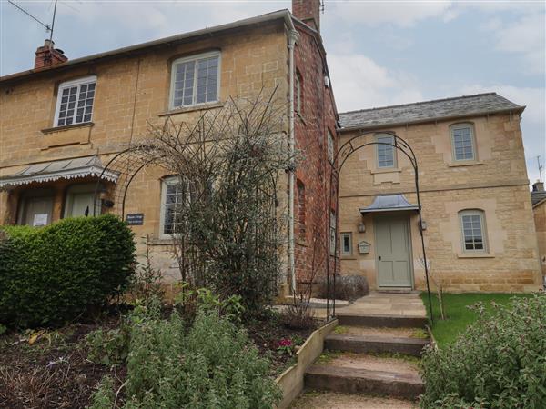 Blossom Cottage in Gloucestershire