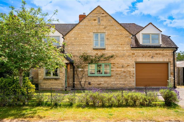 Blossom Cottage, Chipping Norton