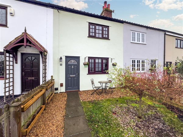 Blossom Cottage in Norfolk