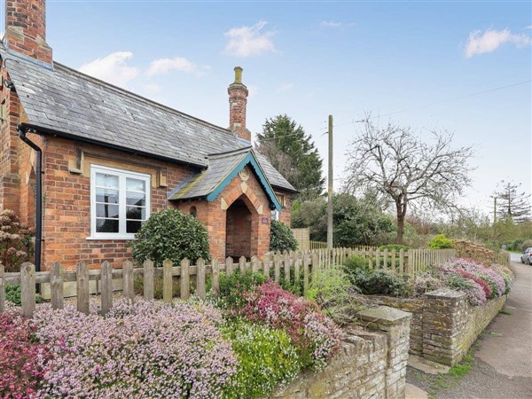 Blossom Cottage in Lydney, Gloucestershire