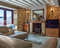 Take things easy at Bow Cottage; Gloucestershire